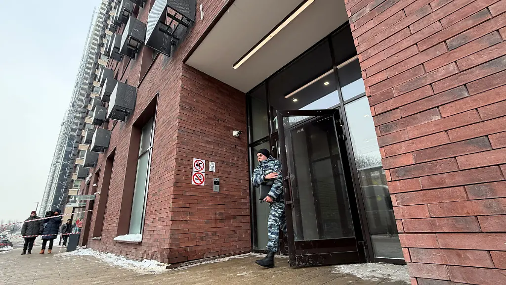 Russischer General nach schwerem Anschlag in Moskau verletzt