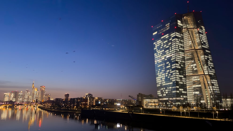 EZB hält Leitzinsen stabil – Chancen für Sparer und Kreditnehmer