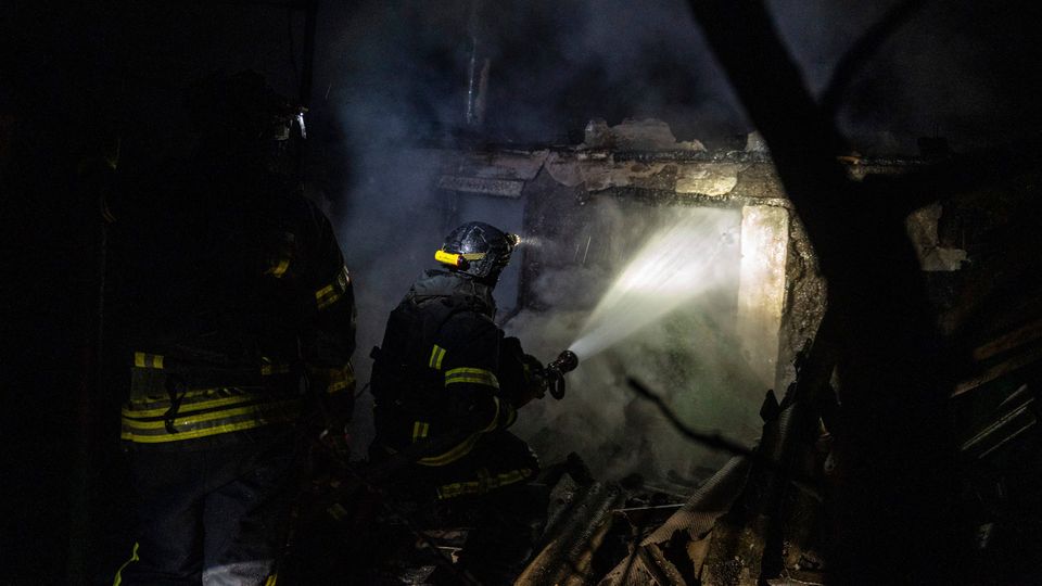 Russland und Ukraine führen trotz Feuerpause Angriffe fort
