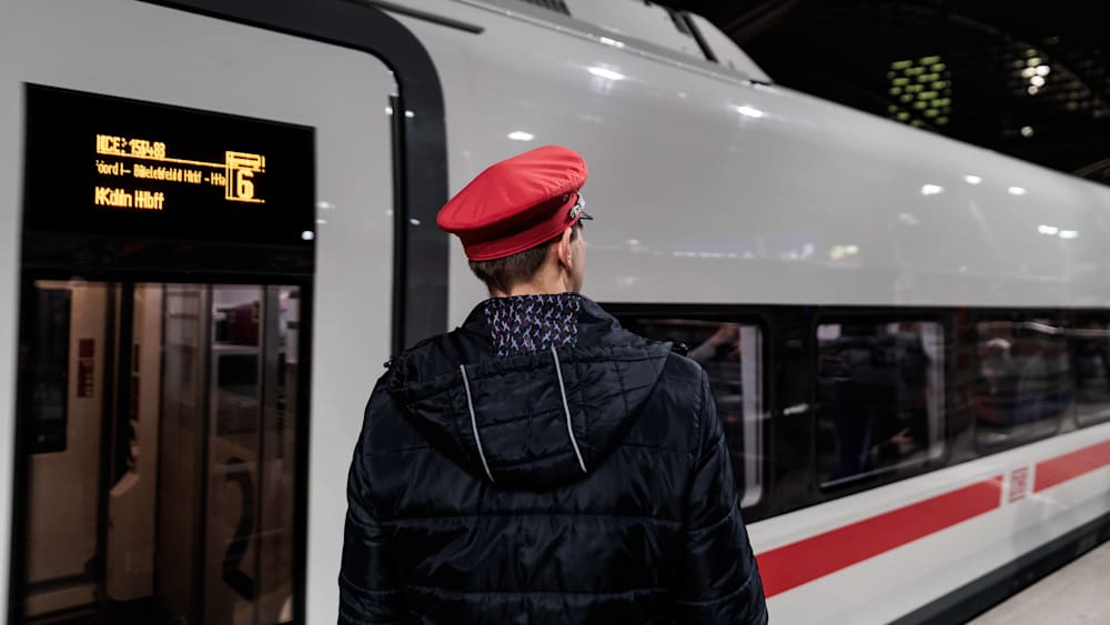 Bahnchefin plant Sicherheitsgipfel nach Angriff auf Zugbegleiter