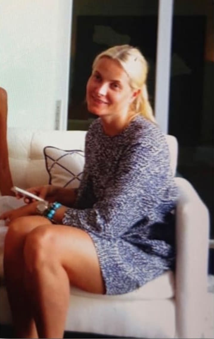 Kronprinzessin Mette-Marit entschuldigt sich für Epstein-Kontakt