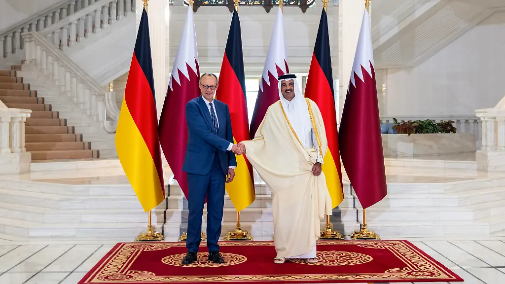 Deutschlands Neuer Kurs im Golf: Merz Im Fokus von Wirtschaft und Geopolitik