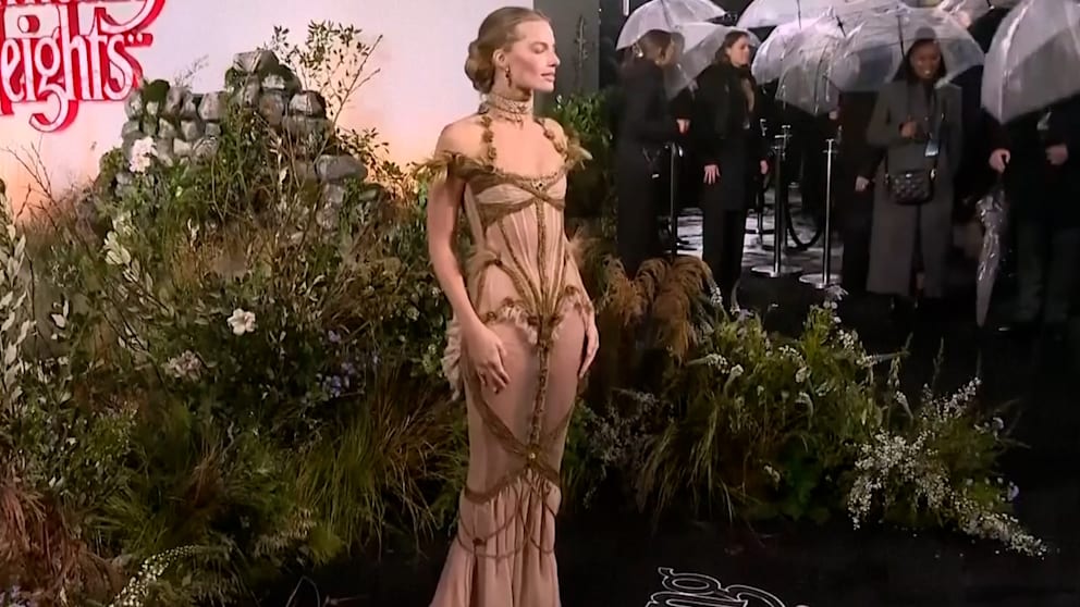 Schauspielerin begeistert bei Filmpremiere in London