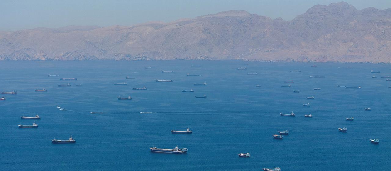 US-Konflikt mit Iran: Schwierige Verhandlungen und Neue Angriffe