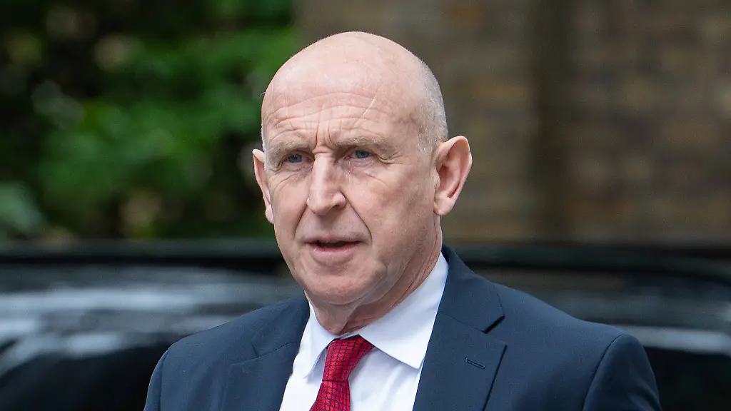 GPS-Störungen bei Flug von britischem Verteidigungsminister