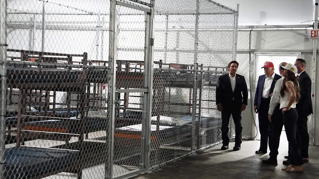 Schließung des Abschiebegefängnisses ‘Alligator Alcatraz’ in Florida steht bevor