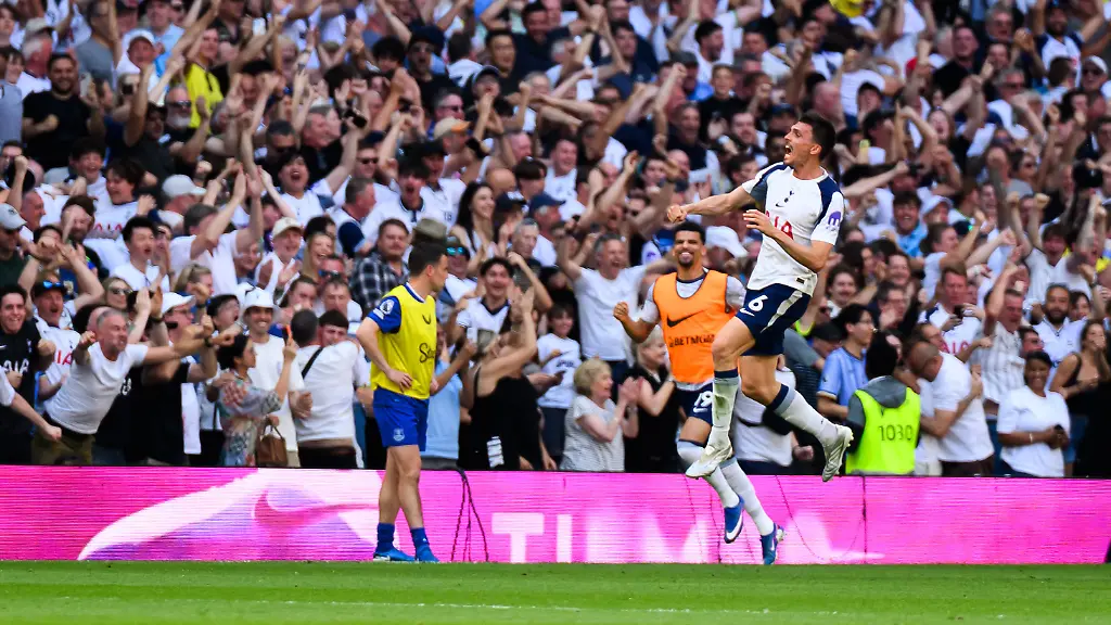 Tottenham sichert Klassenerhalt am letzten Spieltag