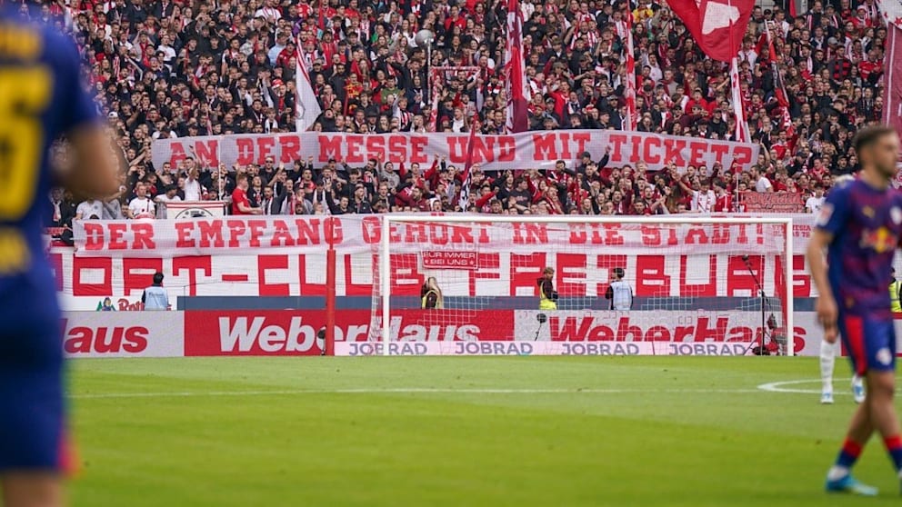 Empfang der Freiburger Mannschaft sorgt für Unmut