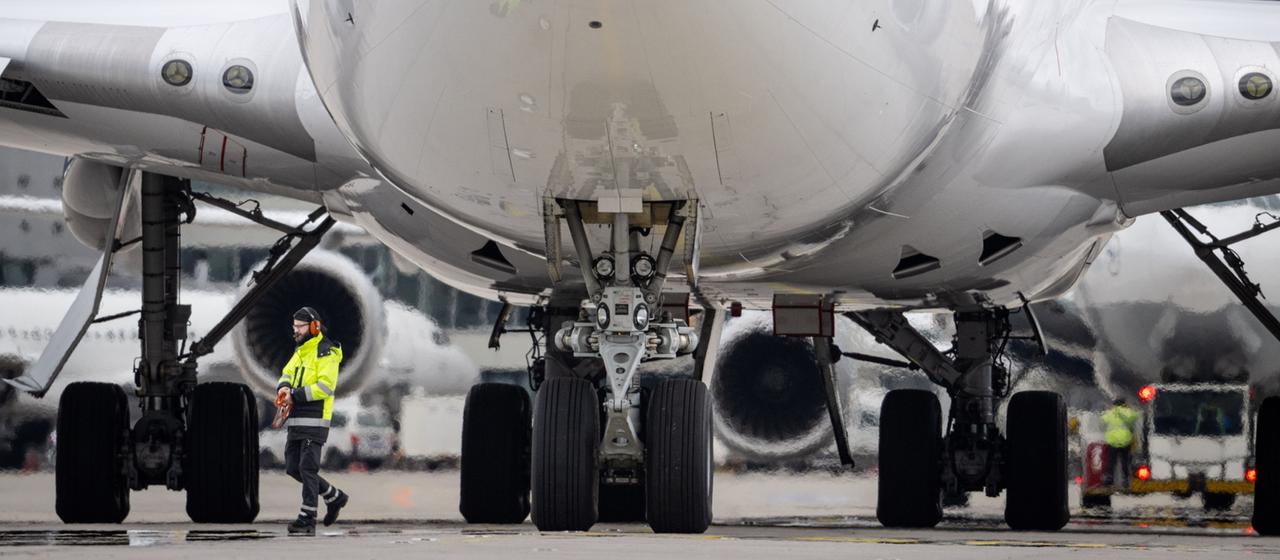 Flugstreichungen im Sommer wegen gestiegener Kerosinpreise