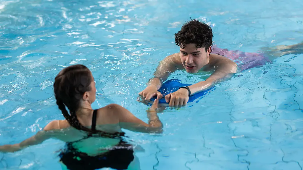Erwachsene Nichtschwimmer Überwinden Scham und Unsicherheit