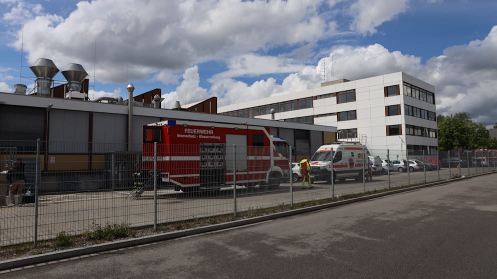 Chemikalienaustritt in Nürnberg: Großeinsatz von Feuerwehr und Rettungskräften