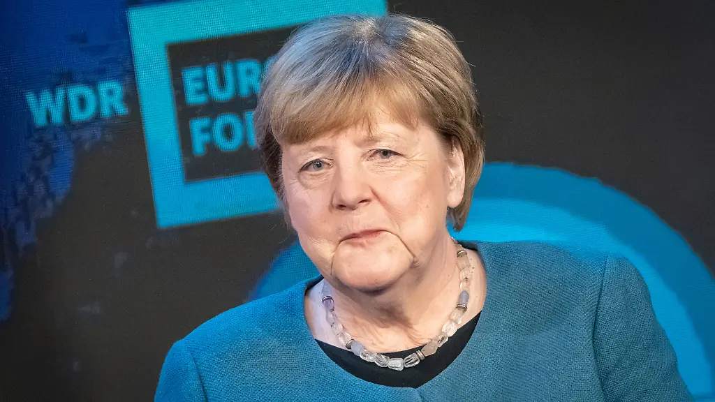 Merkel fordert diplomatische Anstrengungen von Europa
