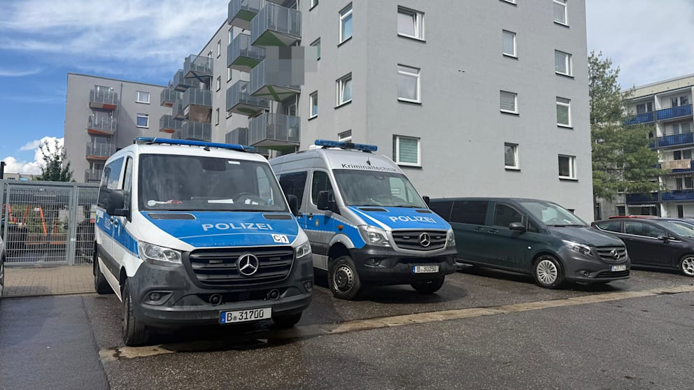 Untersuchungen Nach Mutmaßlicher Gruppenvergewaltigung in Berlin
