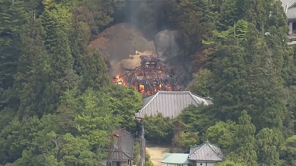 Tempelbrand auf der japanischen Insel Miyajima