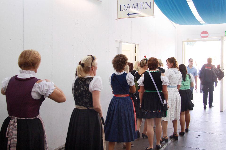 Gleichberechtigung auf Toiletten: Der Kampf der Grünen in Bayern