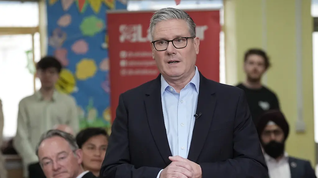 Starmer übersteht Wahldebakel der Labour-Partei
