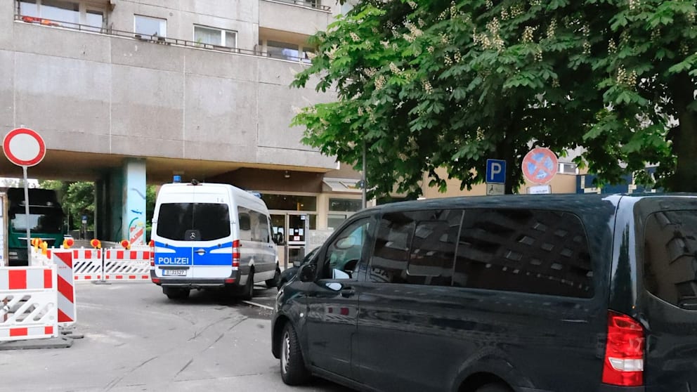 Großeinsatz der Berliner Polizei gegen Schusswaffenkriminalität
