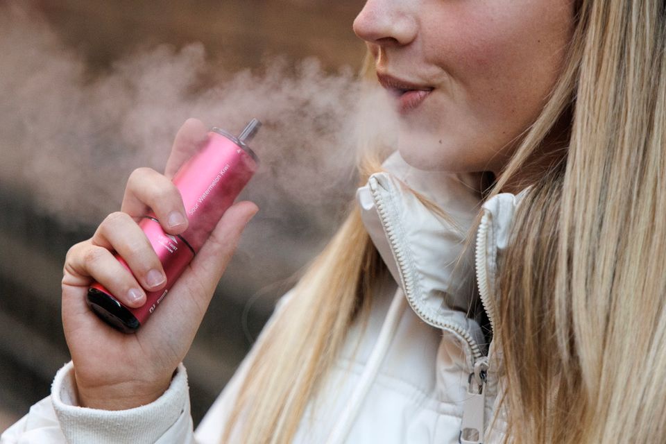 Anstieg des Zigaretten- und Vape-Konsums unter Jugendlichen