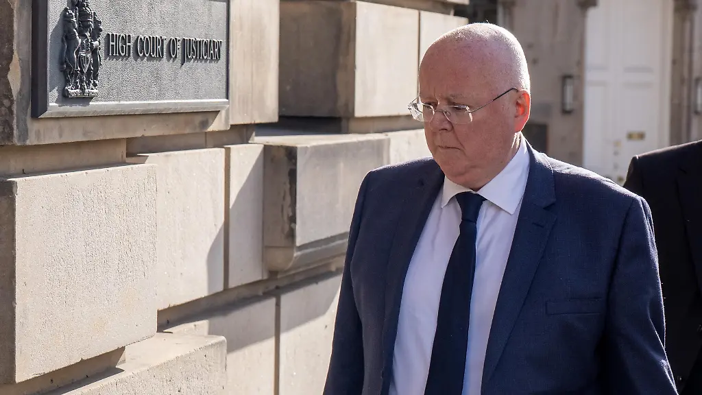 Ex-Mann von Nicola Sturgeon gesteht Veruntreuung