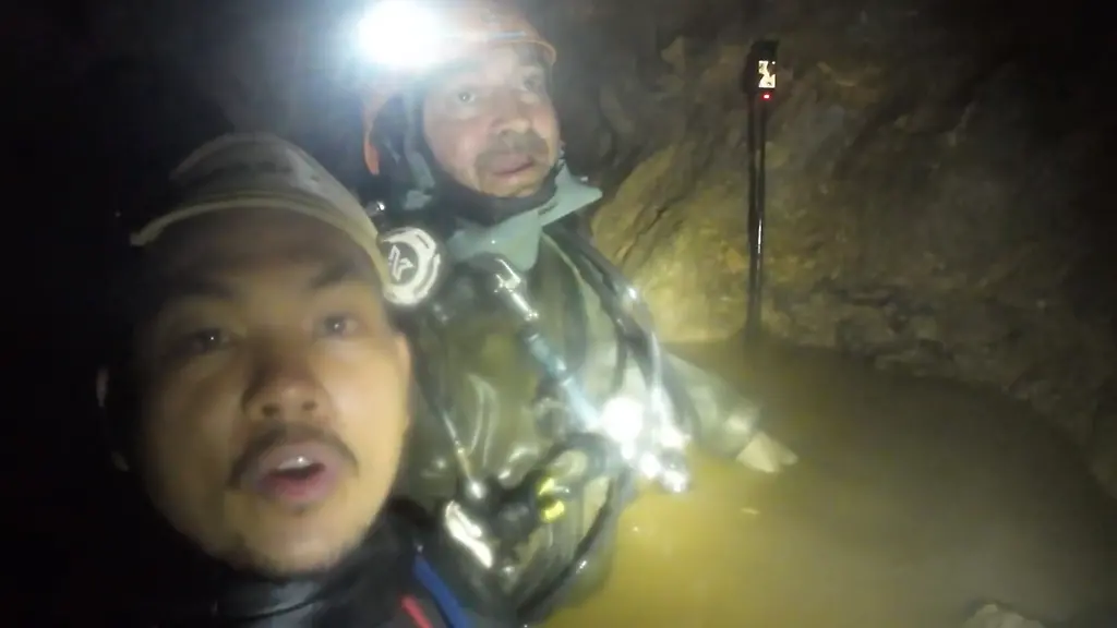 Hoffnung und Herausforderungen bei der Rettung in einer überfluteten Höhle in Laos