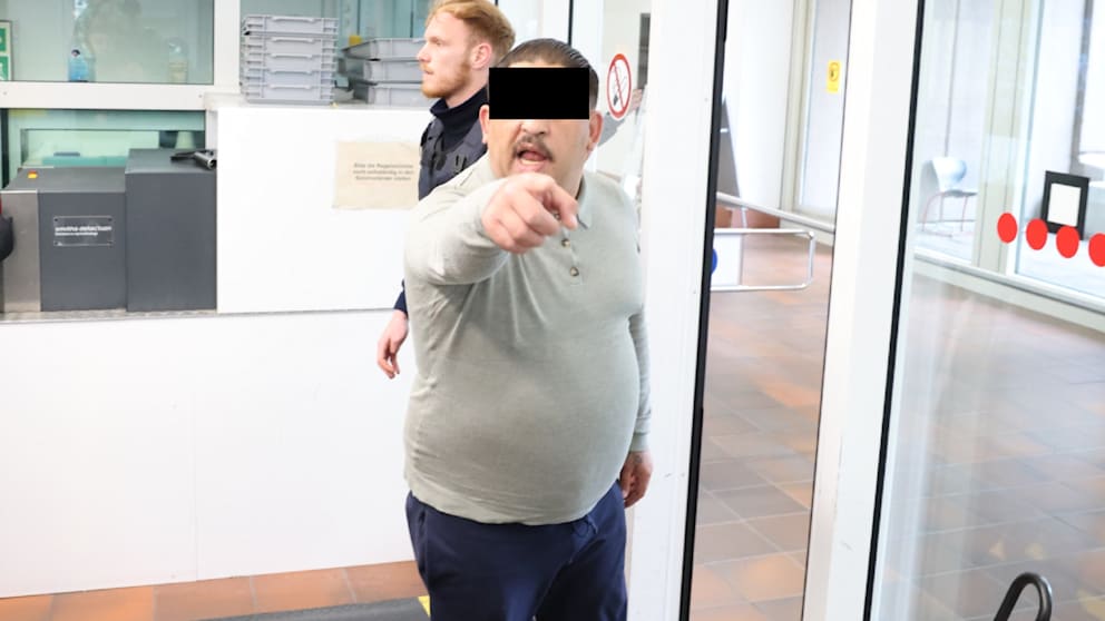 Aggressive Auftritte von Huso B. im Gericht