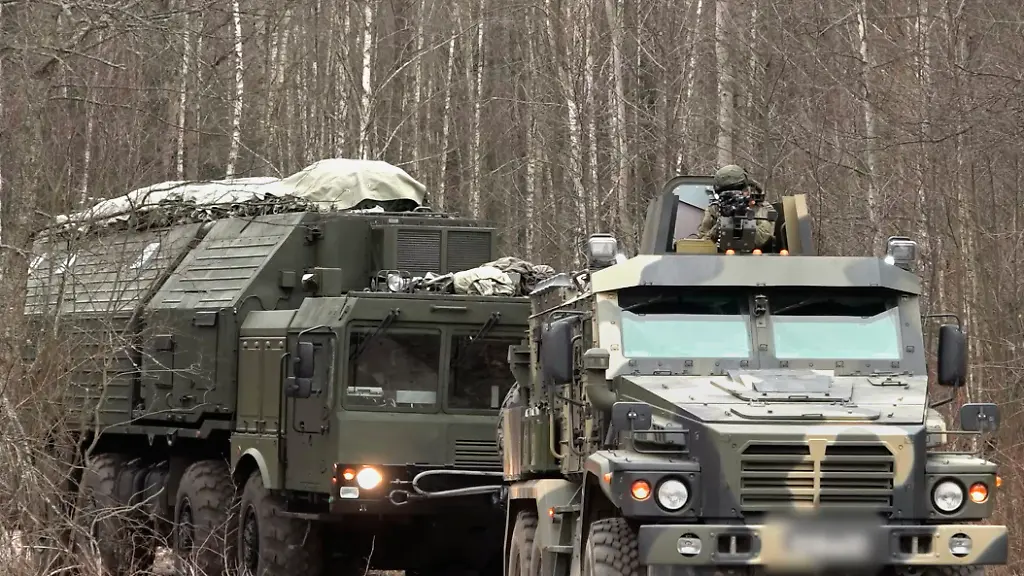Selenskyj warnt vor Russlands geplanter Nutzung der “Wunderwaffe”