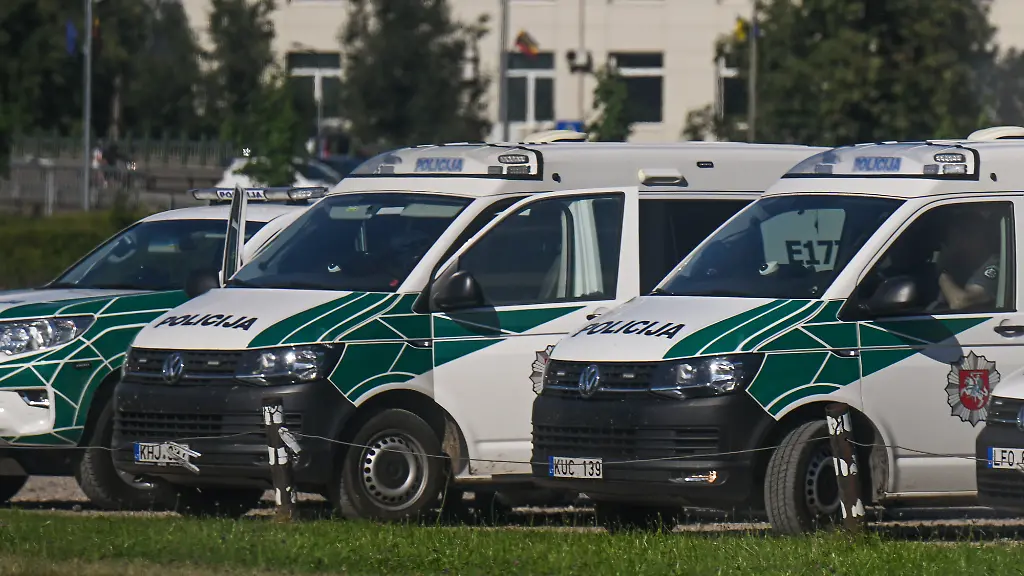 Drohenvorfälle in Litauen und Lettland: Sicherheitsherausforderungen und politische Krisen