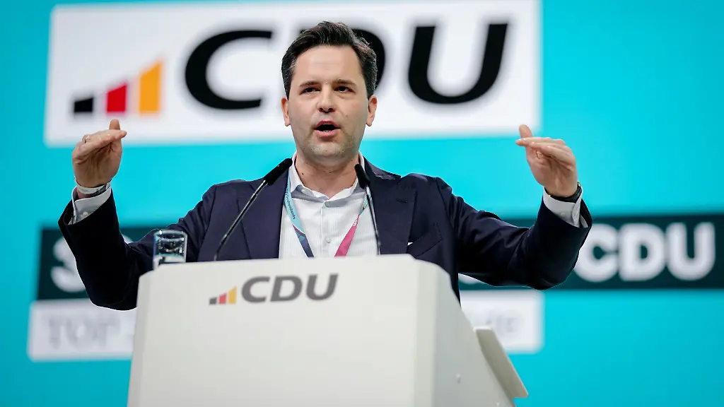 Junge Union Vorsitzender fordert Reform bei Beamtenpensionen