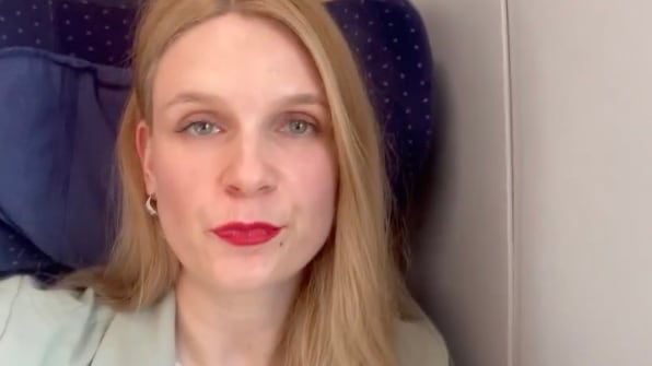 BILD-Reporterin im Bahn-Chaos: Stundenlang im ICE gefangen
