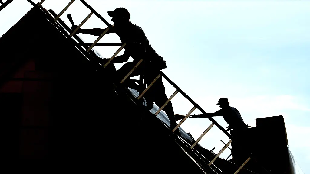 Gewerkschaften verteidigen den Acht-Stunden-Tag