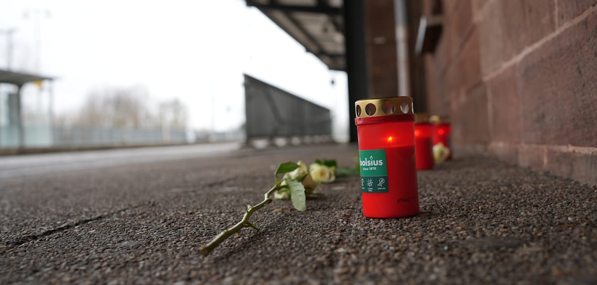 Ermittlungen nach tödlicher Zugbegleiter-Attacke in der Westpfalz