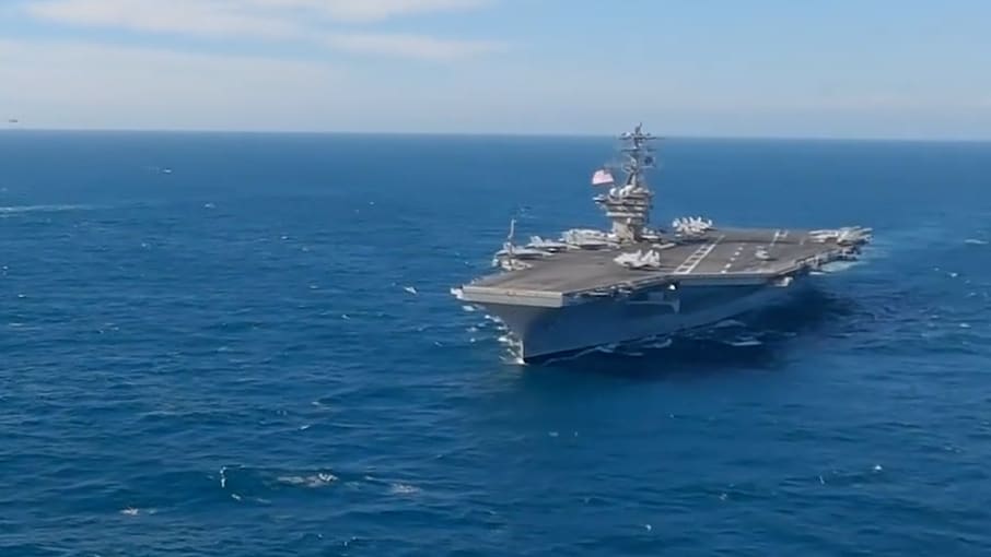 USS Nimitz: Symbol amerikanischer Militärmacht auf Kurs in die Karibik