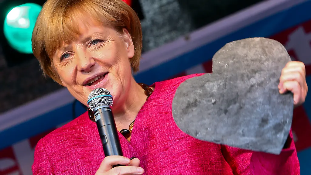 Merkel: Mehr Toleranz und Verständnis in der politischen Debatte