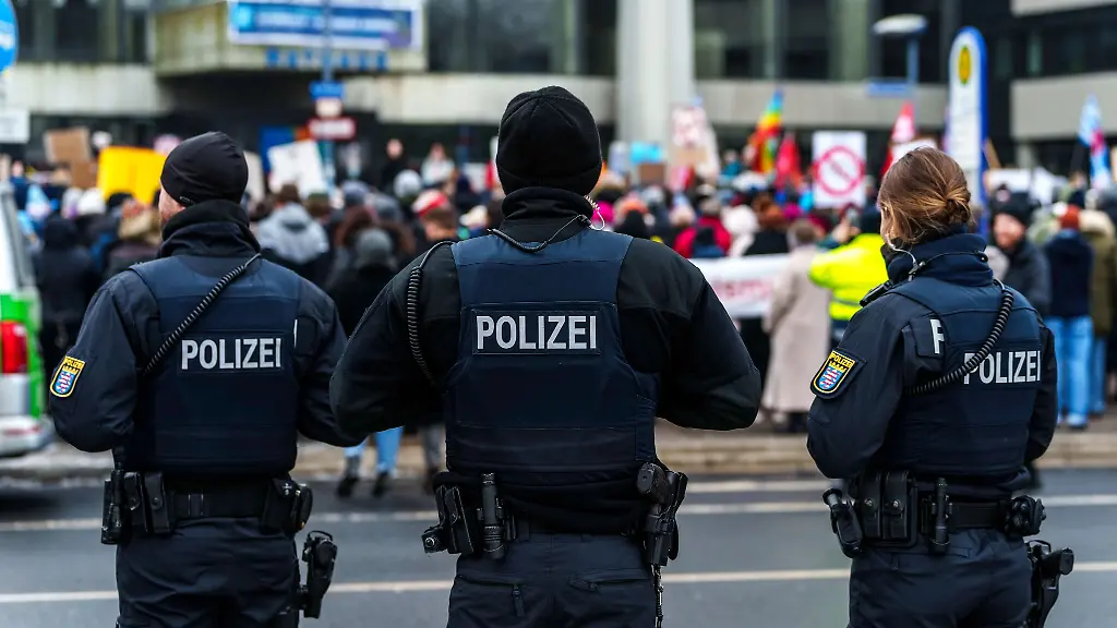 Emotionale Belastung im Beruf: Wege zur Entlastung und Abgrenzung