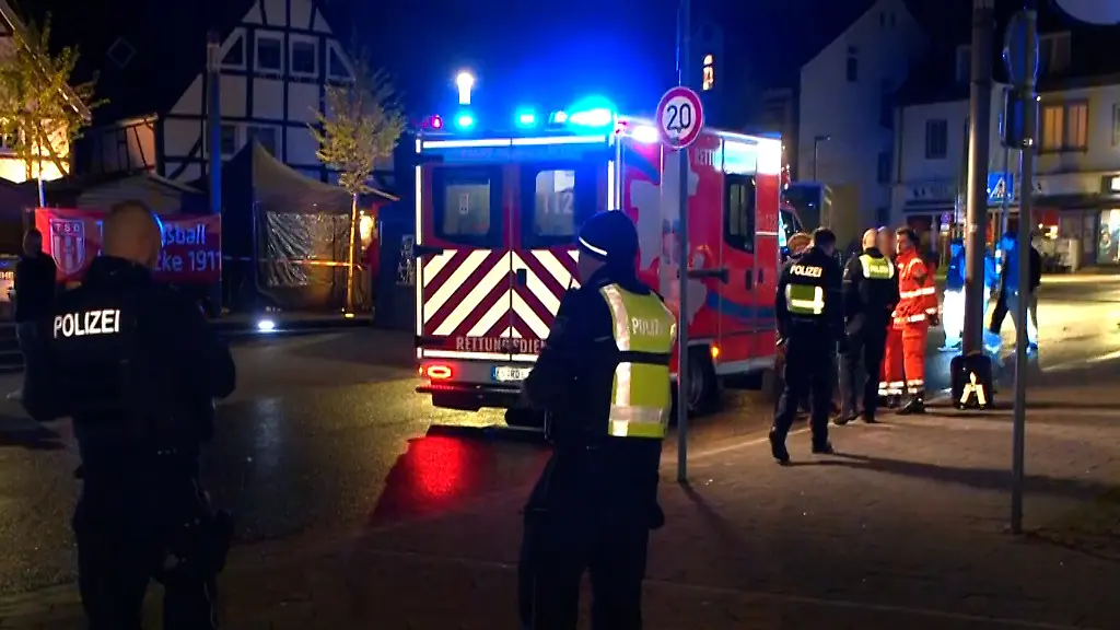Jugendlicher bei Stadtfest in Herdecke durch Messerstich verletzt
