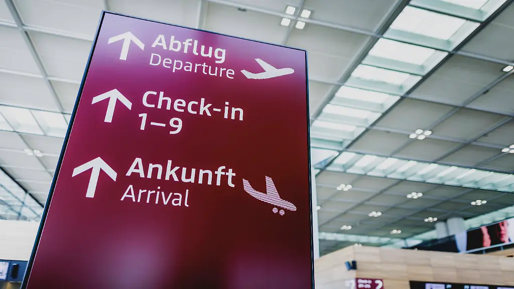 Berlin-Brandenburg Flughafen kämpft mit geringer Auslastung