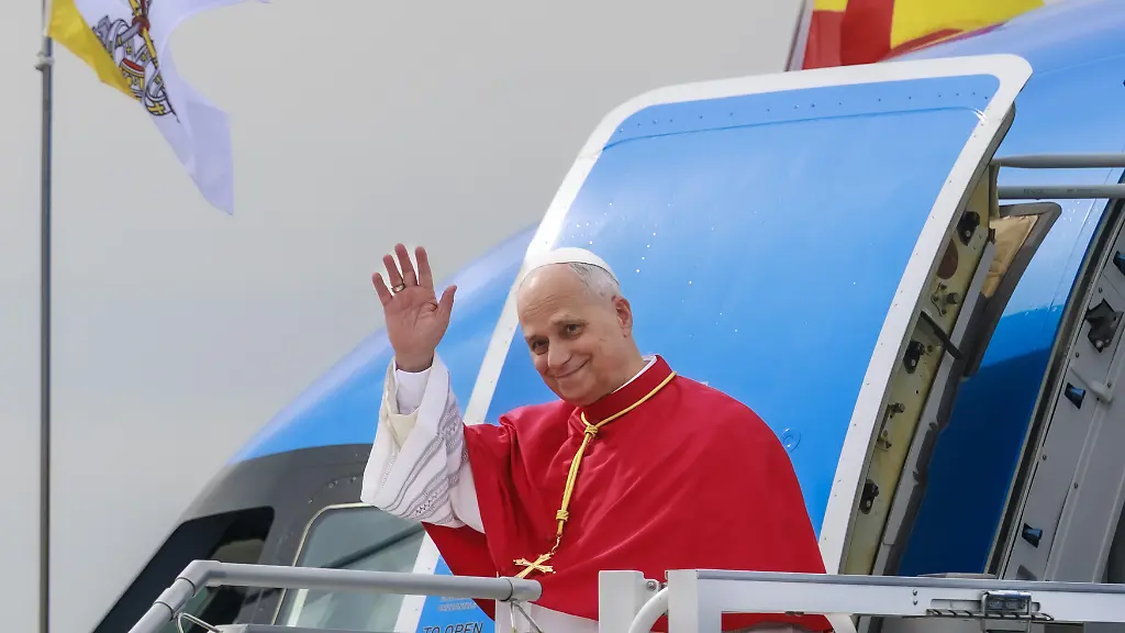 Papst Leo XIV. spricht sich in Spanien gegen Trump aus