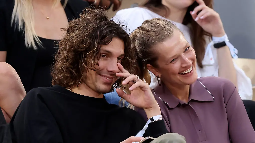 Toni Garrn und Jeremy Steeb bei den French Open: Ein neues Paar in der Tenniswelt?
