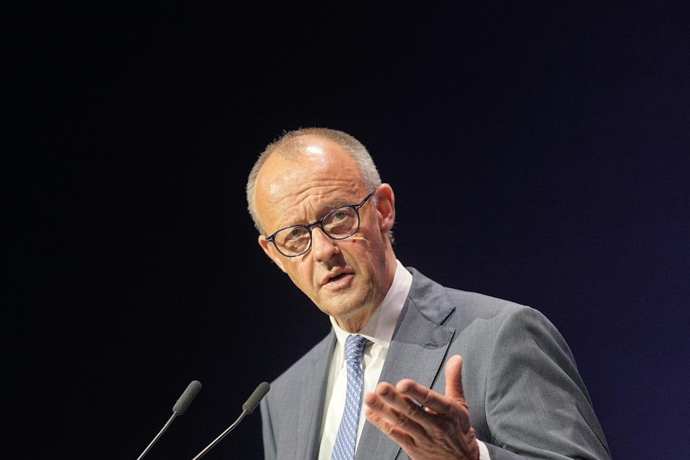 Kanzlerkritik und deren Auswirkungen auf die Demokratie