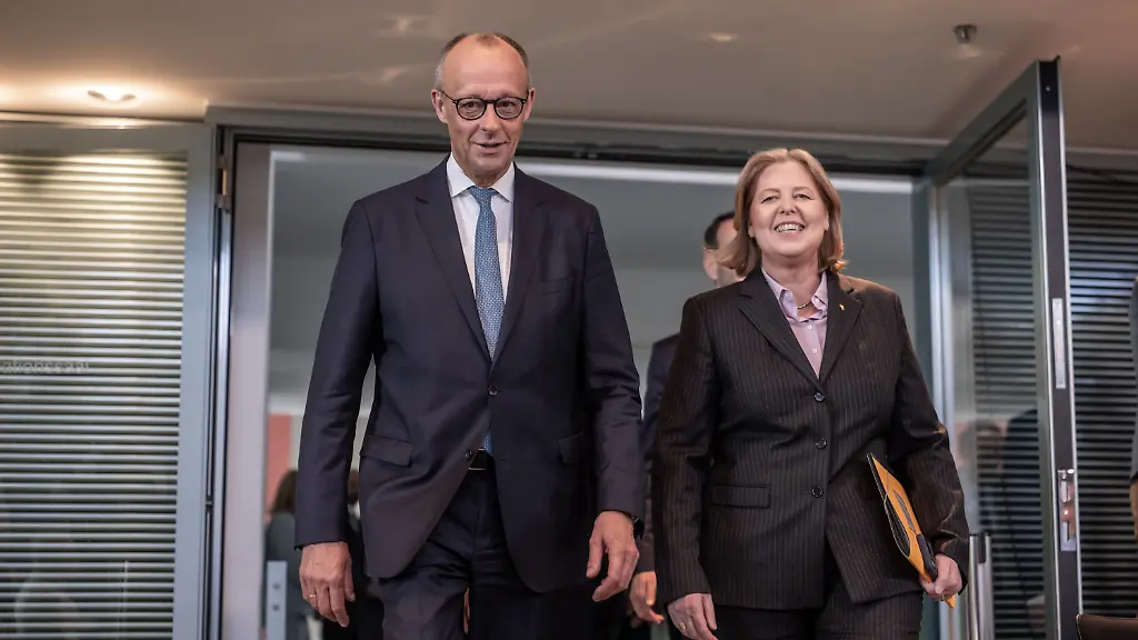 Merz und Bas treiben Rentenreform voran