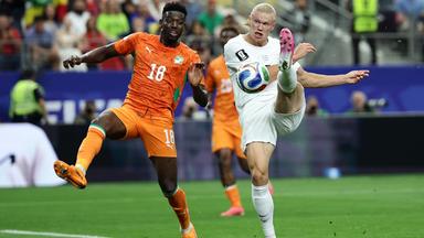 Norwegen erreicht mit Mühe das Achtelfinale der Fußball-WM