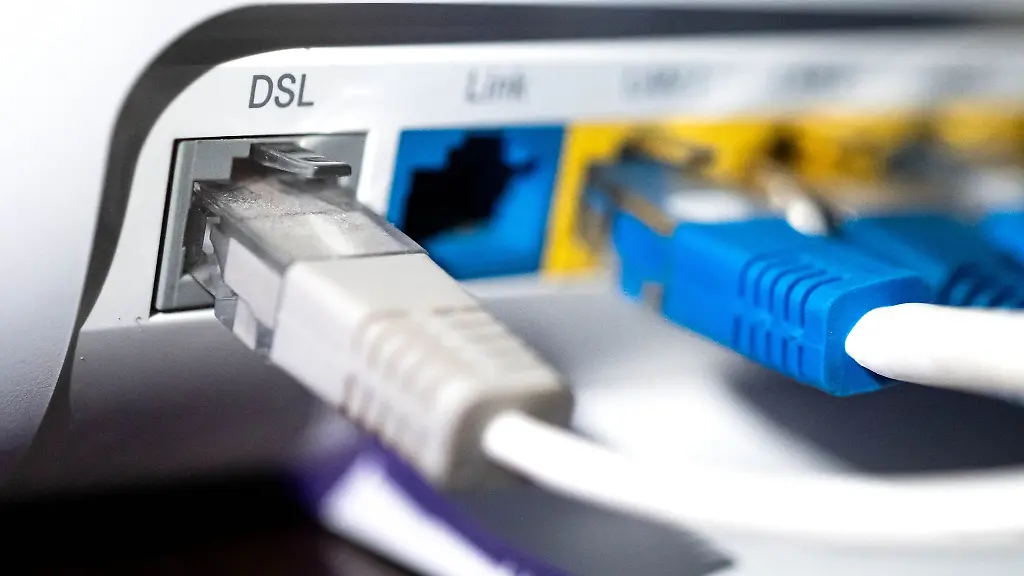 Internetvertrag beim Umzug: Ihre Rechte sichern