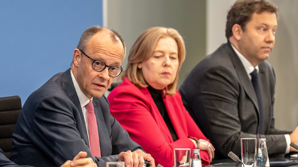 Schluss mit der Witwenrente? – Kommission prüft Möglichkeiten