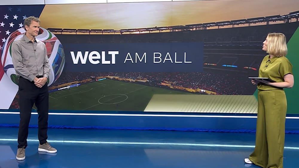 Eröffnung der Fußball-Weltmeisterschaft: Mexiko siegt im Auftaktspiel