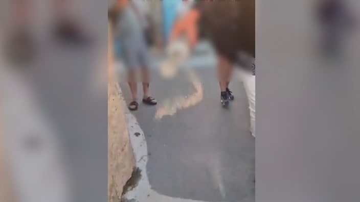Aufregende Szenen auf Santorini: Britin verstreut Asche