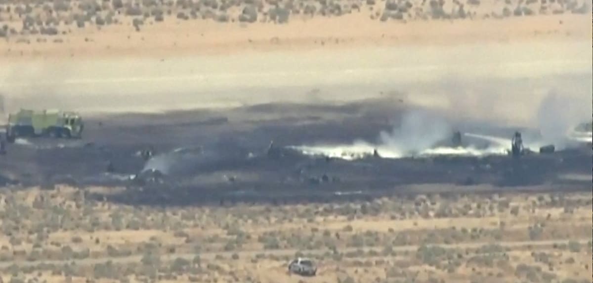 Absturz eines US-B-52-Bombers in Kalifornien: Alle Insassen tot