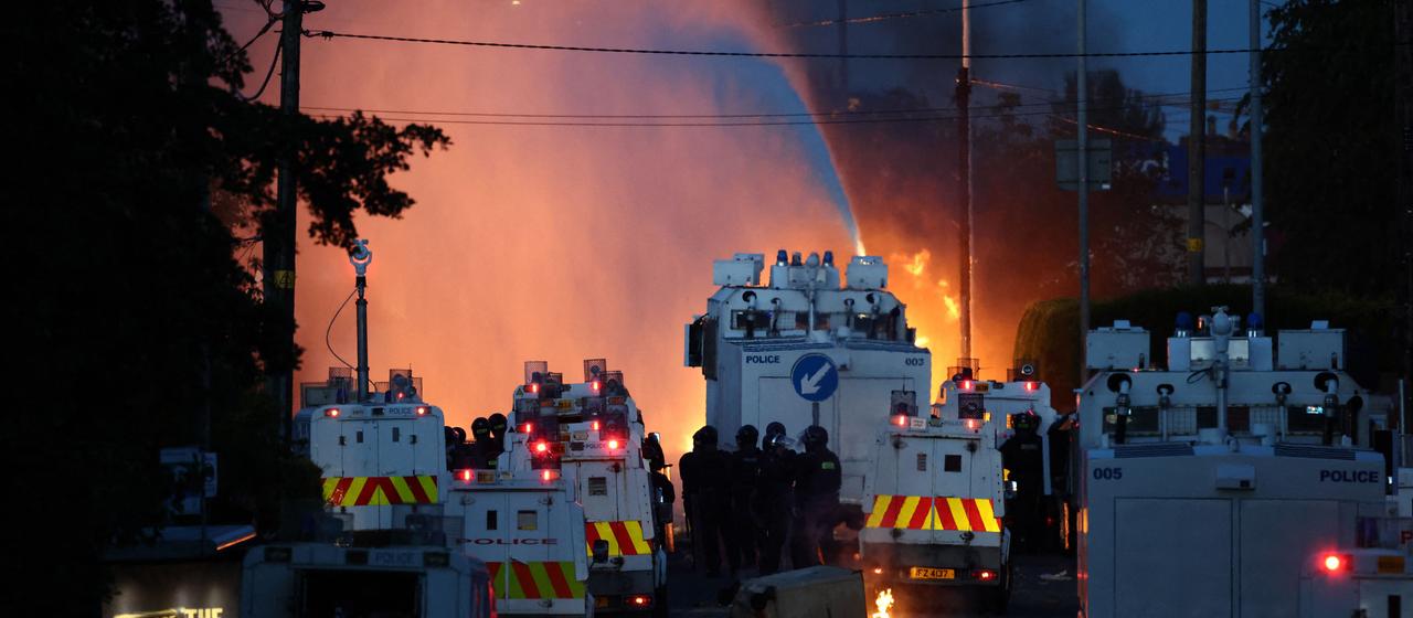 Ausländerfeindliche Proteste nach Messerattacke in Nordirland