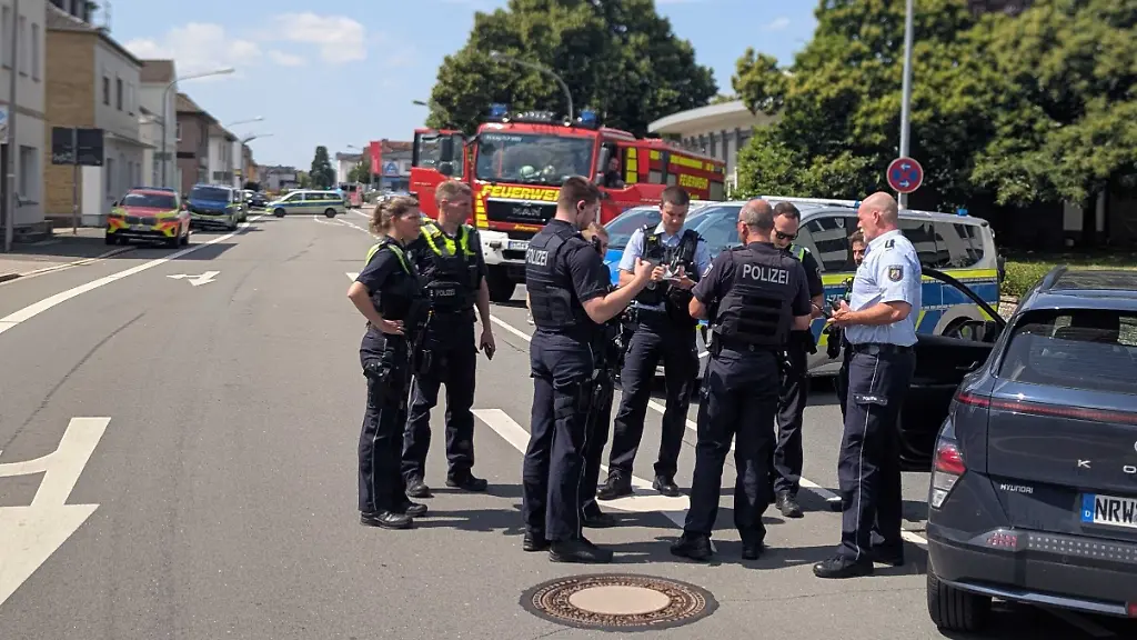 Polizei beendet mögliche Geiselnahme im Rathaus von Lengerich
