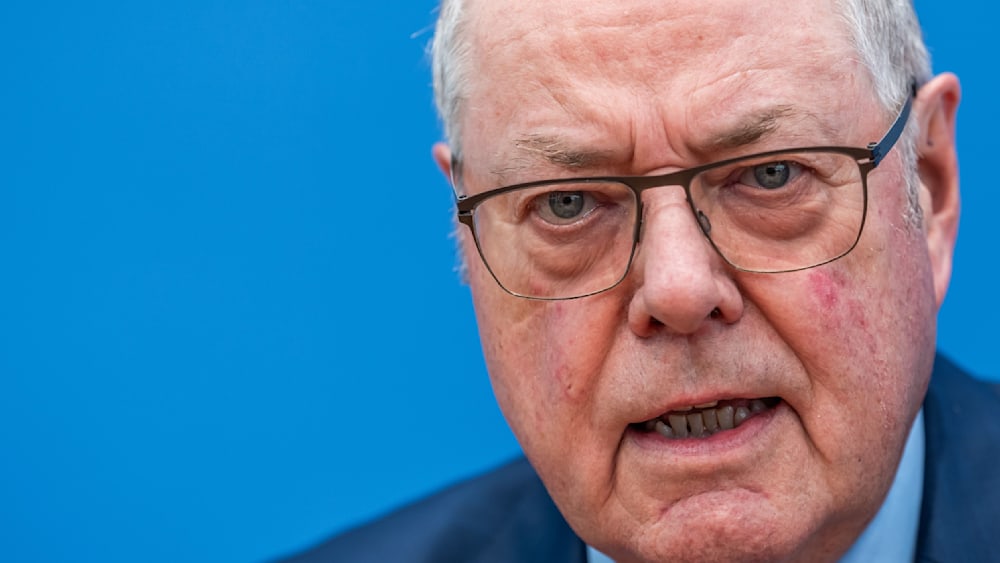 Steinbrück fordert neue Ansätze im Umgang mit der AfD