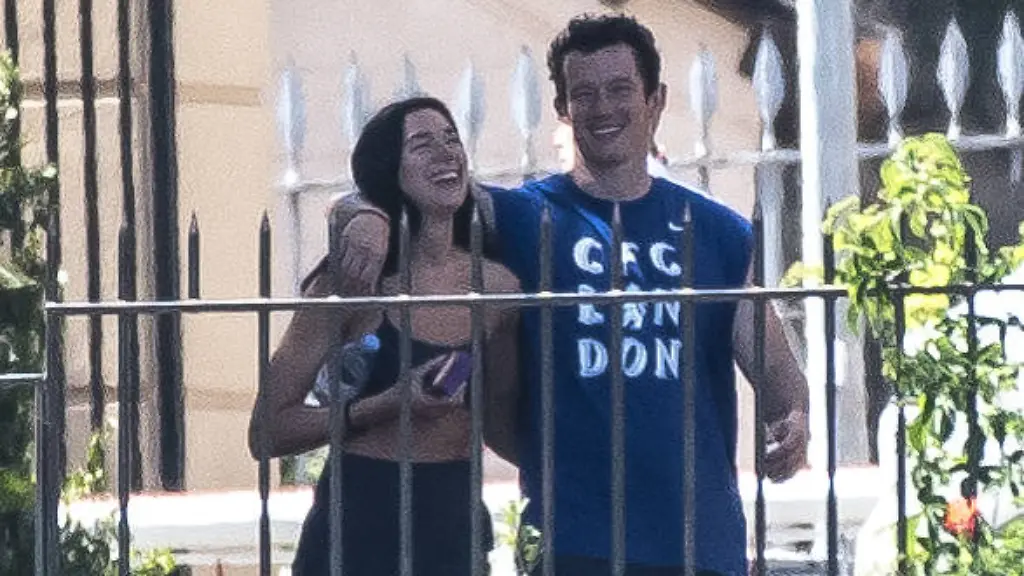 Proteste begleiten Hochzeitsfeier von Dua Lipa und Callum Turner in Palermo